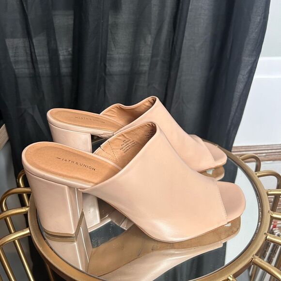 14th & Union Mule Sandals - Picture 1 of 4